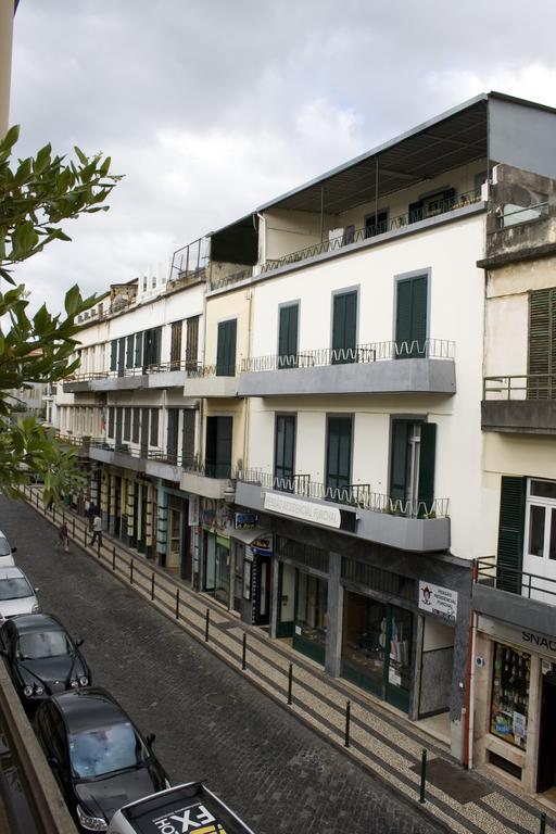 Residencial Nhà khách 2*