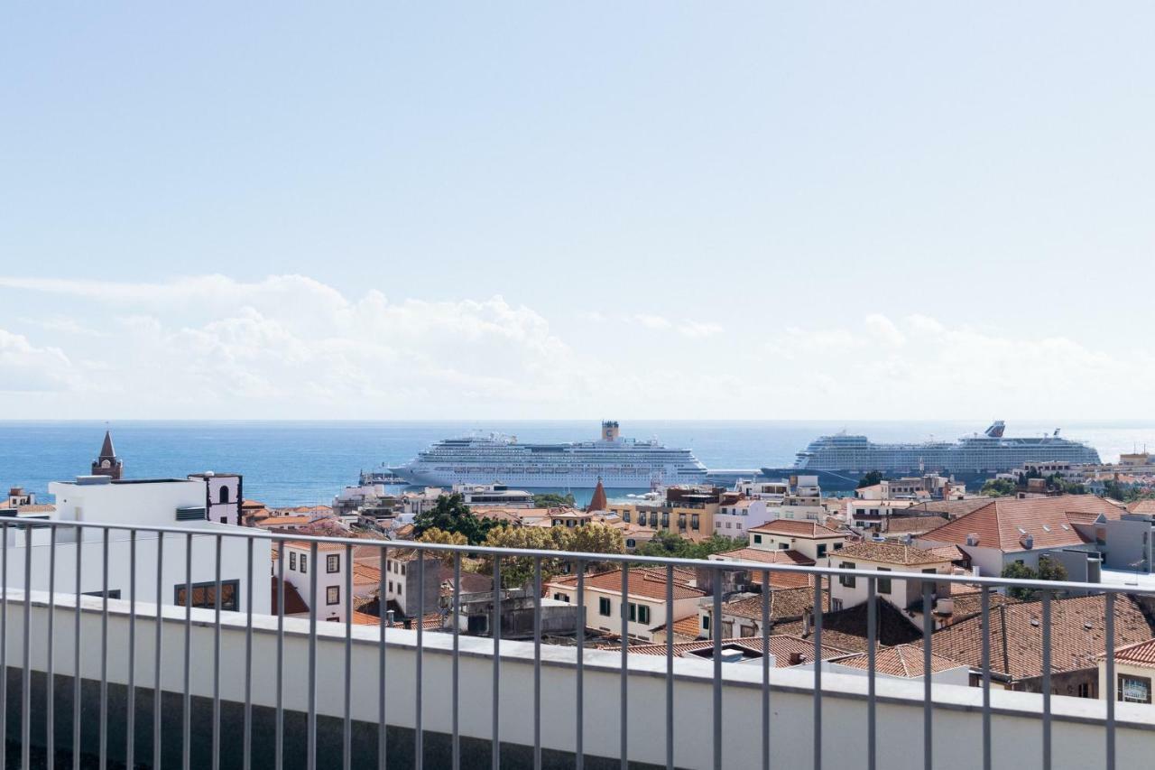 Penthouse 5 De Outubro Apartment Funchal (Madeira)