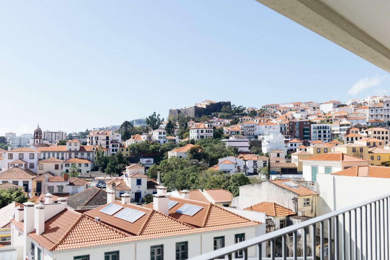 Penthouse 5 De Outubro Apartment *