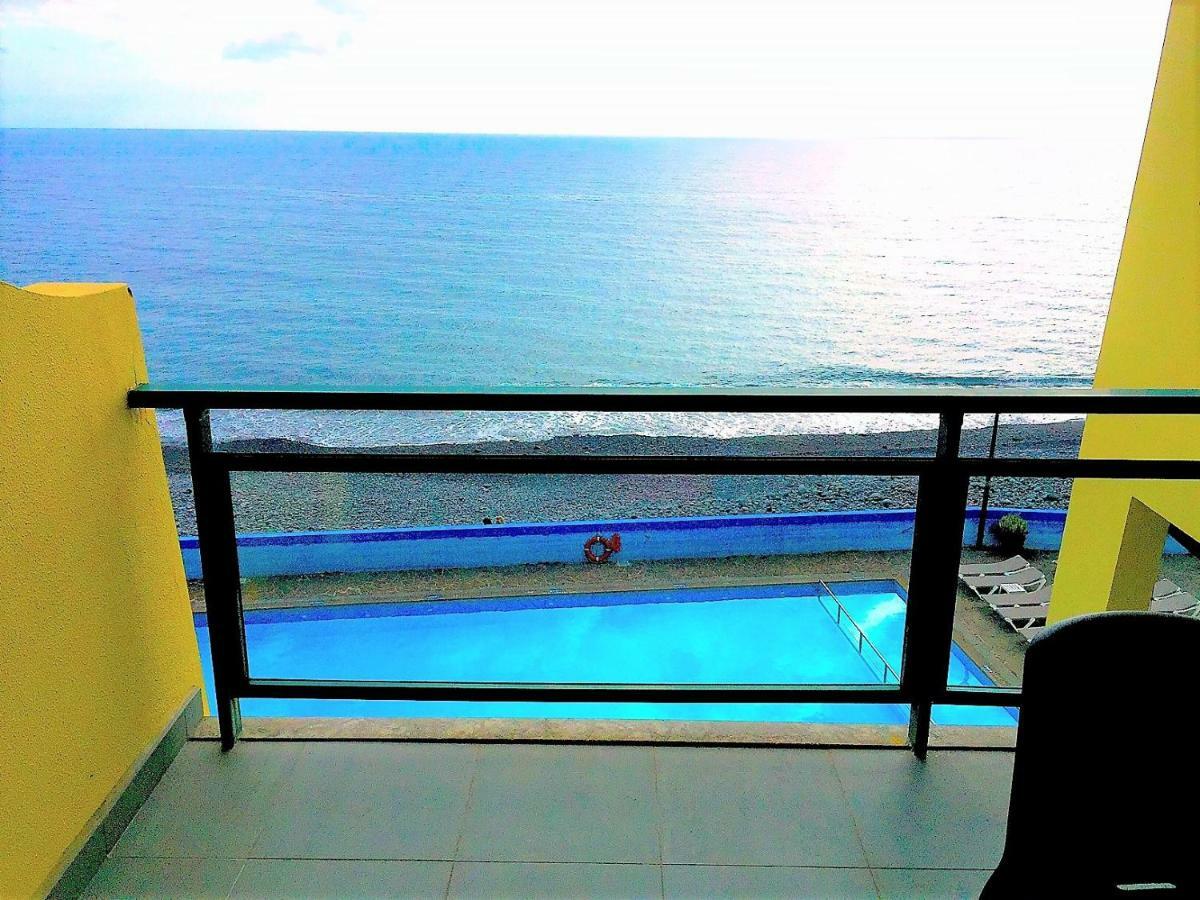 Atlantic Ocean 103 3*