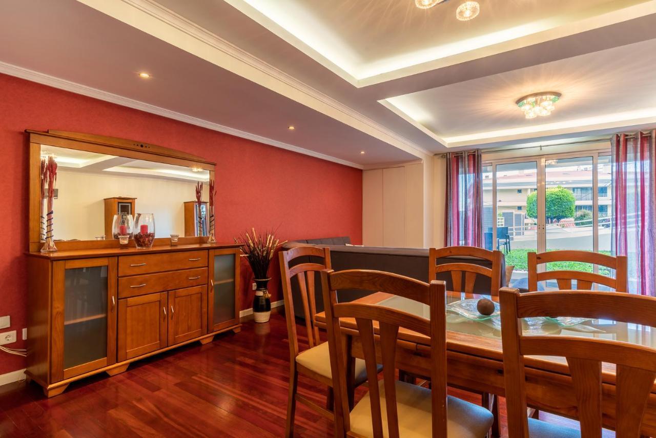 Casa Branca With Garden By Madeira * Funchal (Madeira)